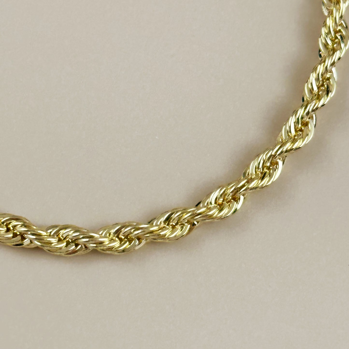 Luxurious 18K Gold Filled Rope Bracelet - Everyday Elegance That Lasts