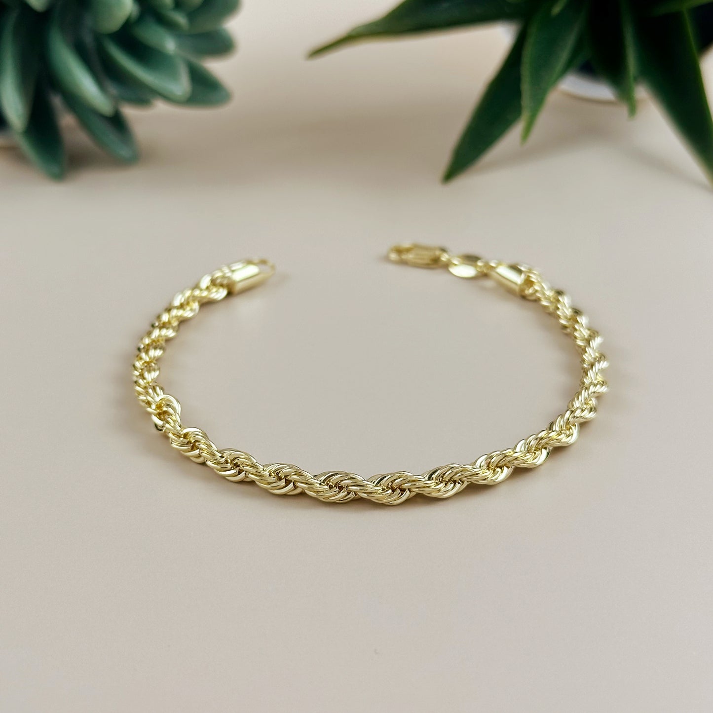 Luxurious 18K Gold Filled Rope Bracelet - Everyday Elegance That Lasts