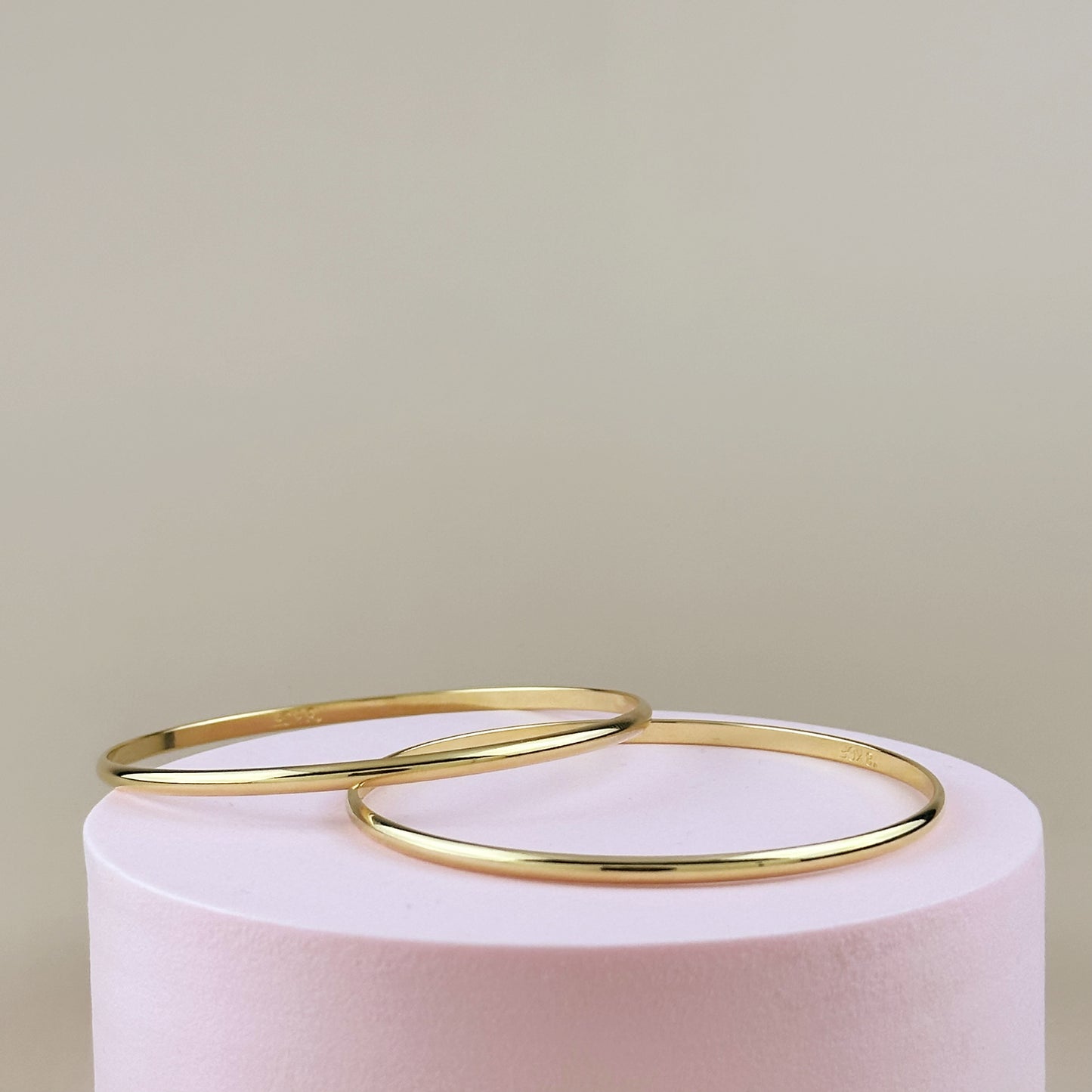 Classic Bangle Bracelet - Smooth Polished 1.8mm Wide Band for Women