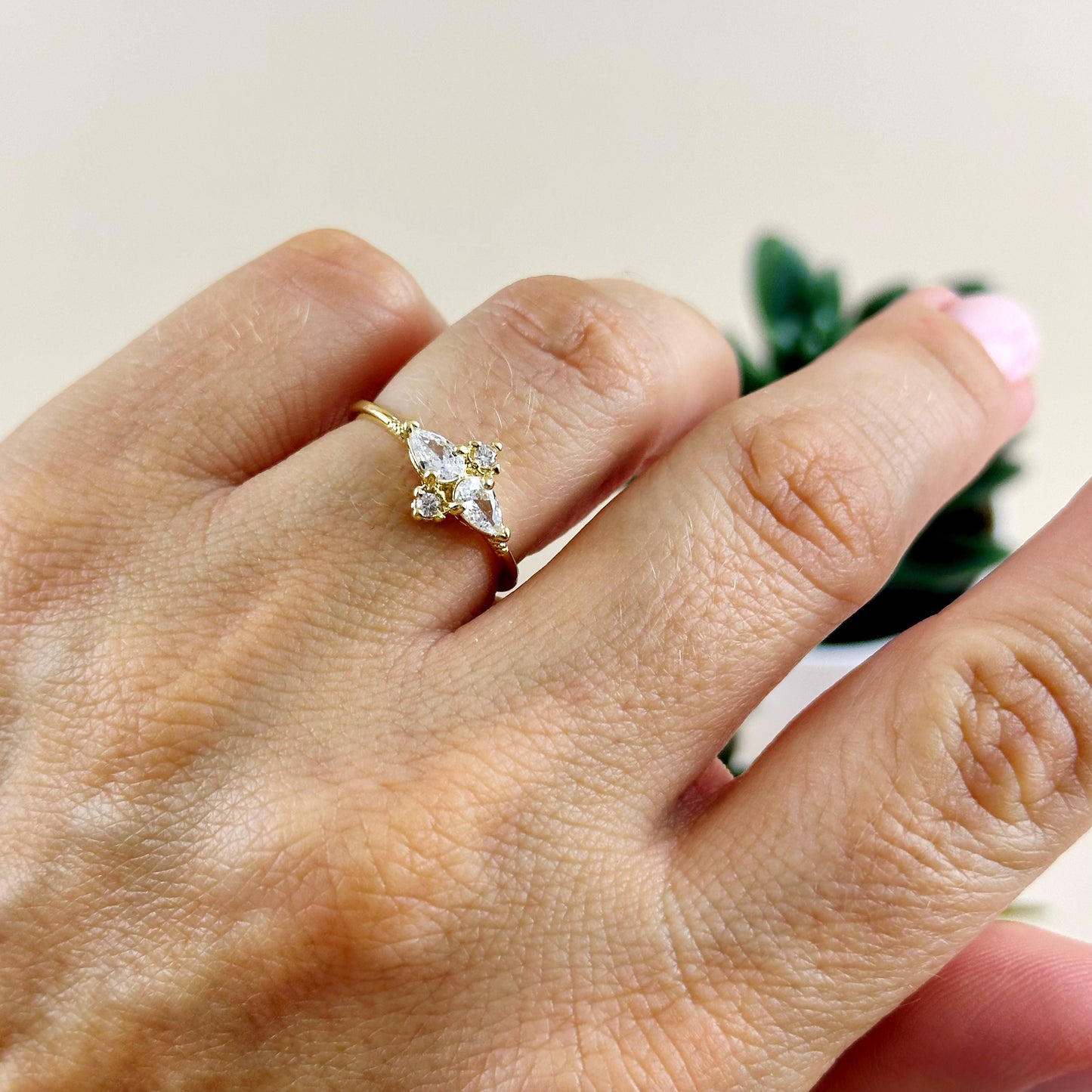 Vintage Flower Ring for Women - Delicate CZ Floral Statement Ring