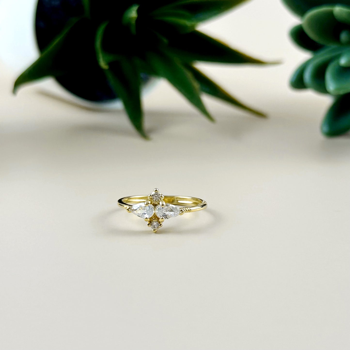 Vintage Flower Ring for Women - Delicate CZ Floral Statement Ring
