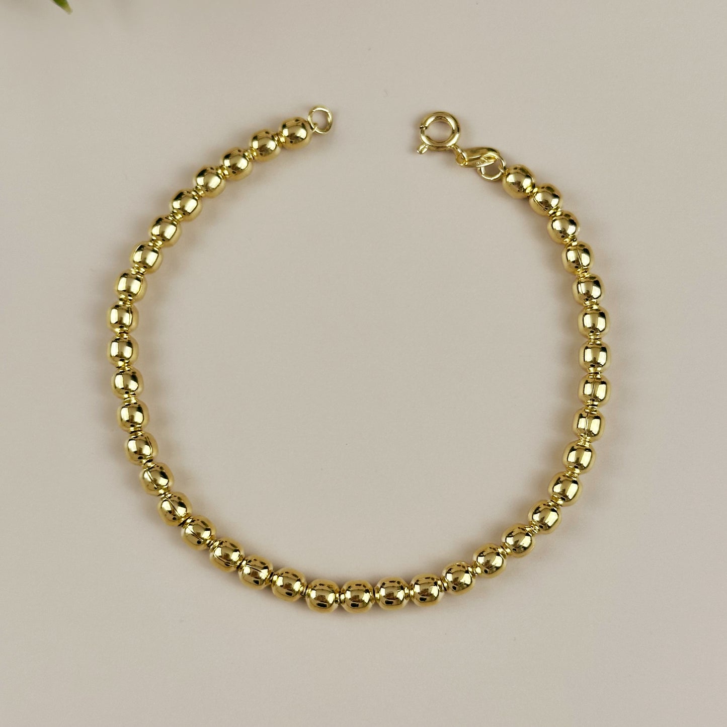 Golden Beaded Bracelet - Effortless Elegance for Every Day