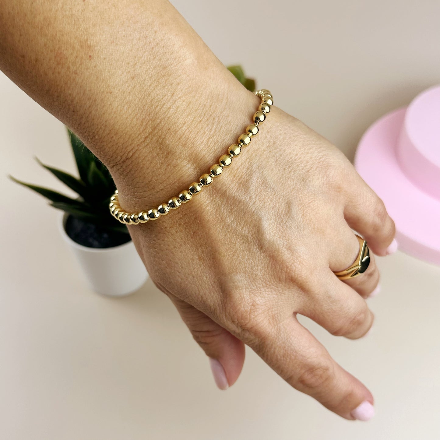 Golden Beaded Bracelet - Effortless Elegance for Every Day