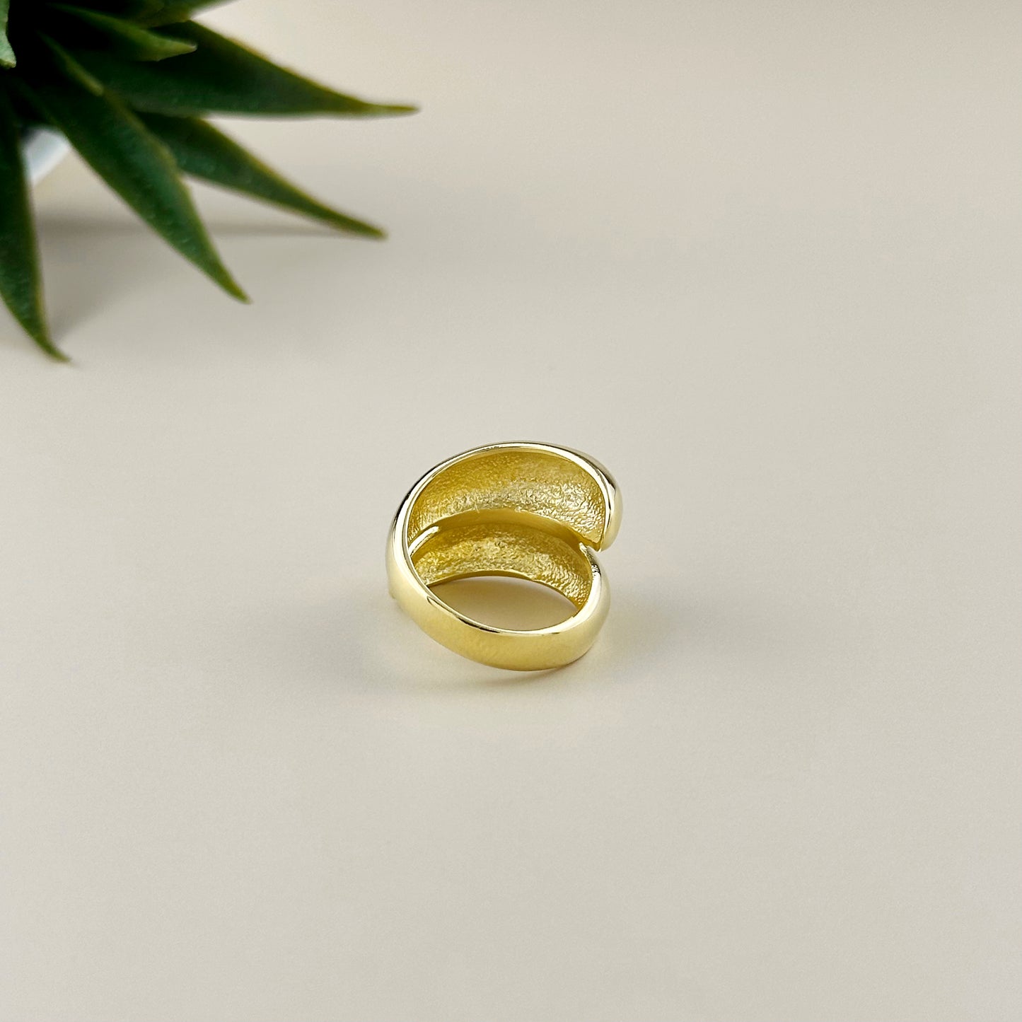 Wrap-Around Ring - Luxury Statement Ring for Women