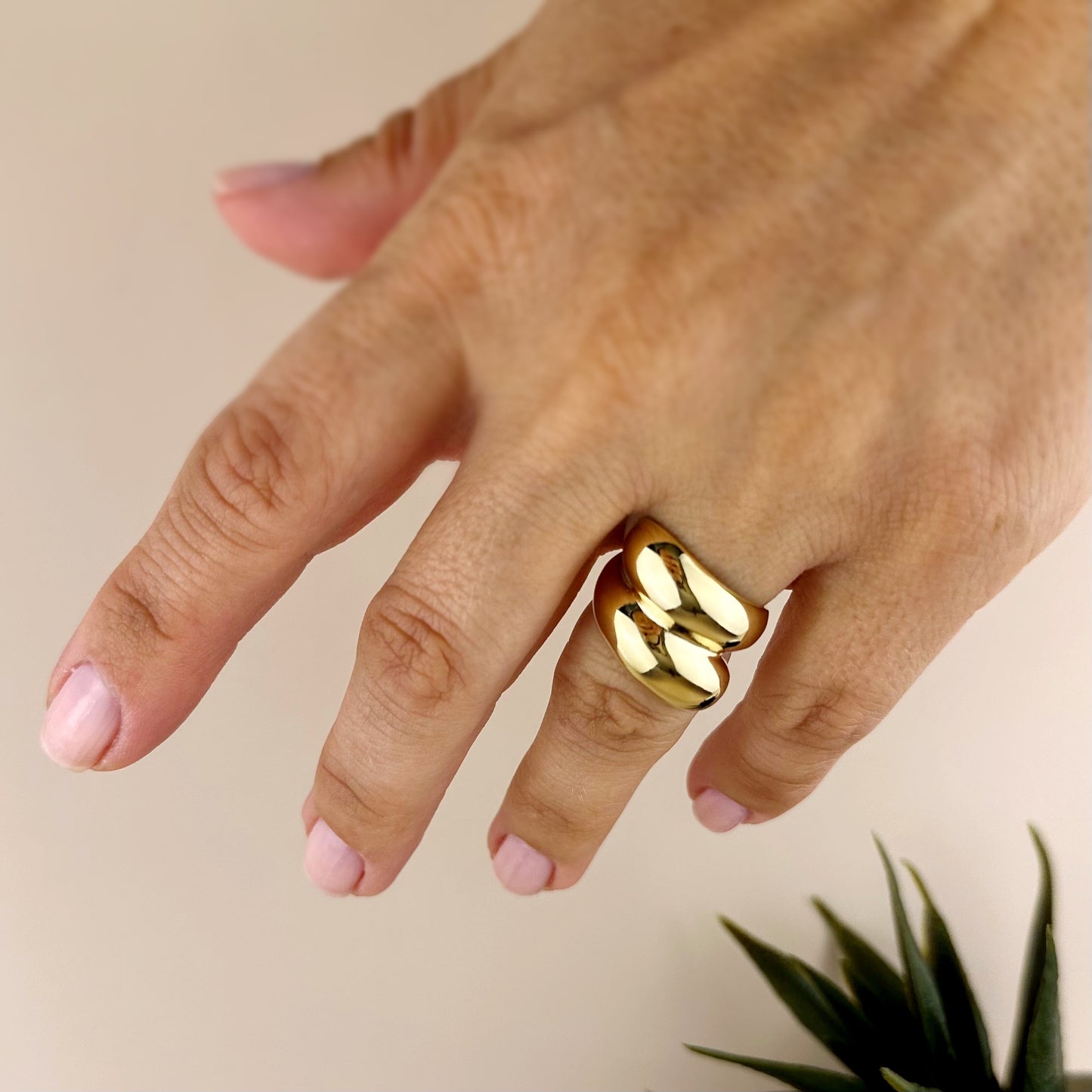 Wrap-Around Ring - Luxury Statement Ring for Women
