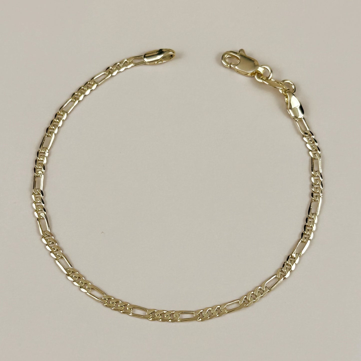 Figaro Chain Bracelet - Classic Women's Gold Bracelet