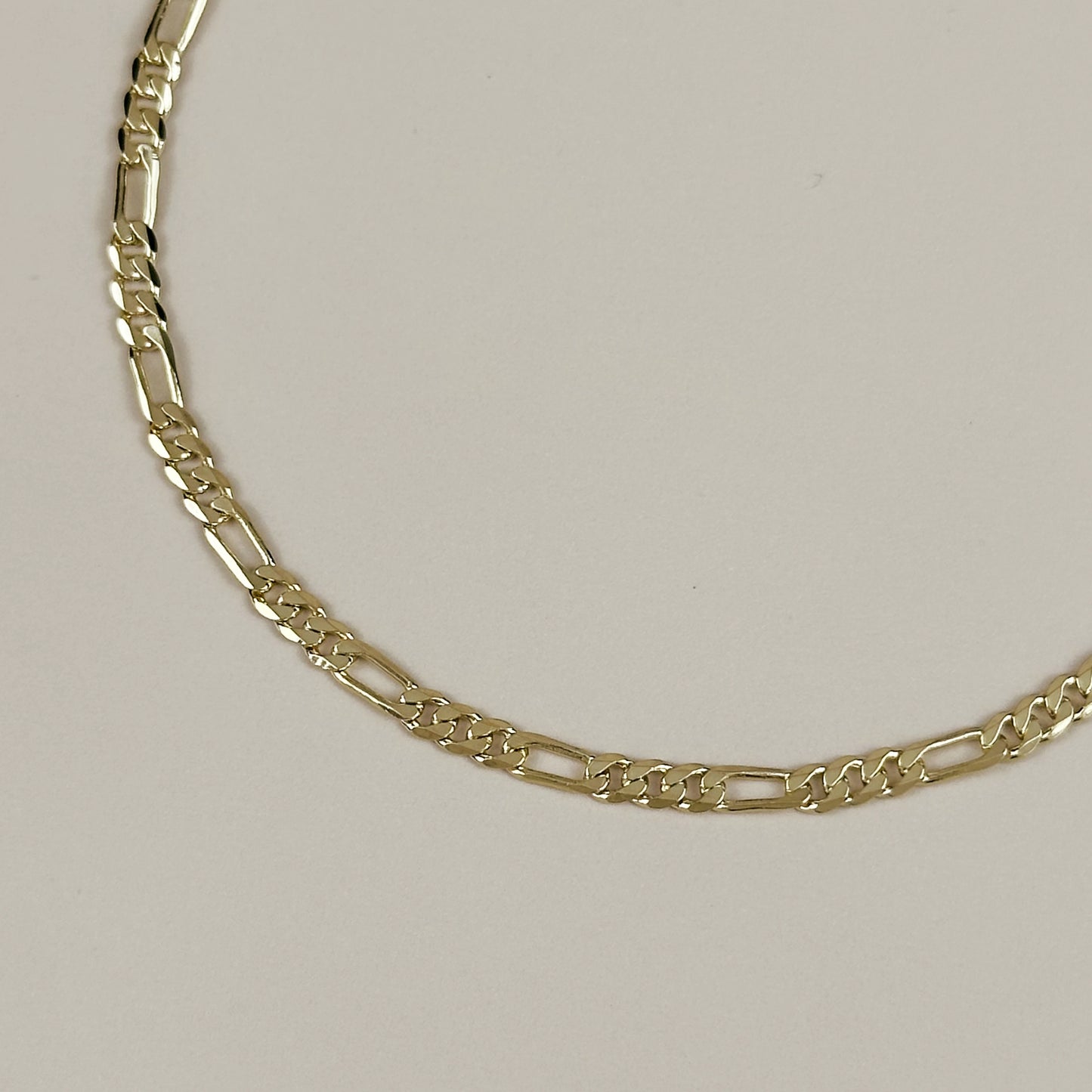 Figaro Chain Bracelet - Classic Women's Gold Bracelet