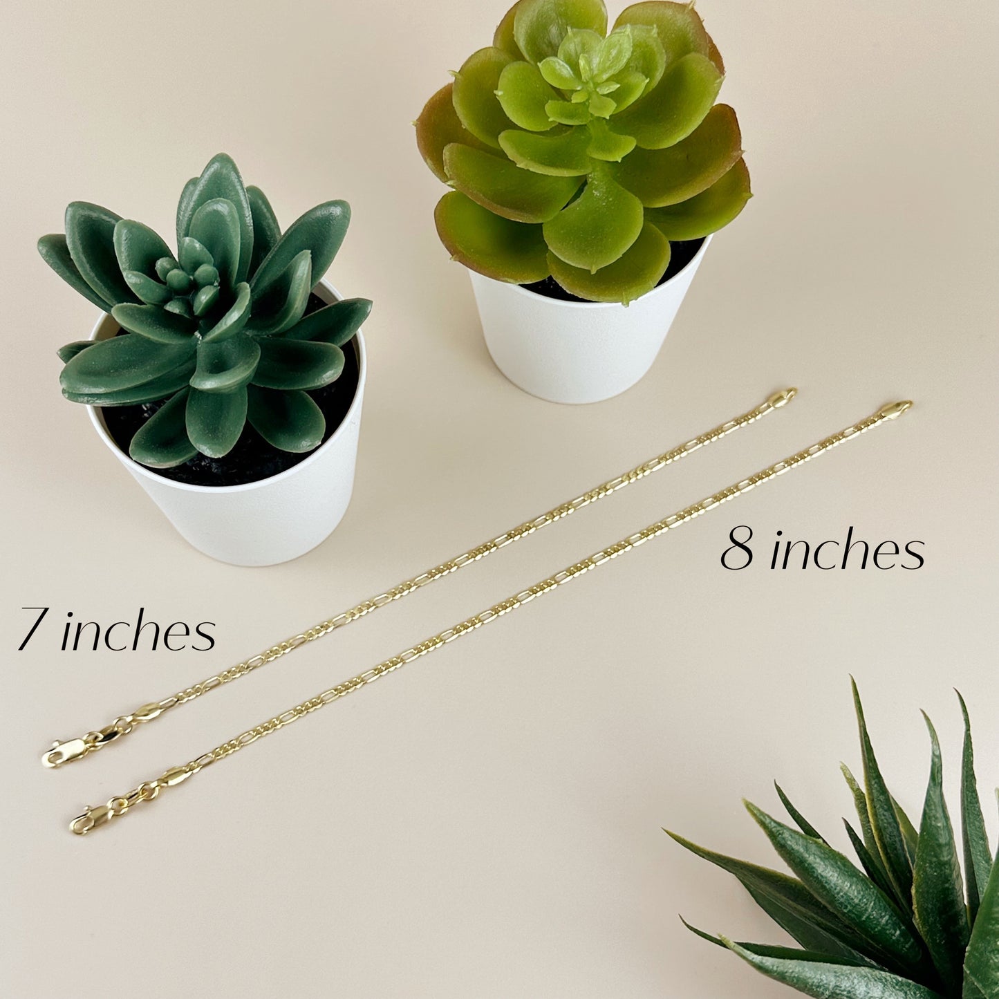 Figaro Chain Bracelet - Classic Women's Gold Bracelet