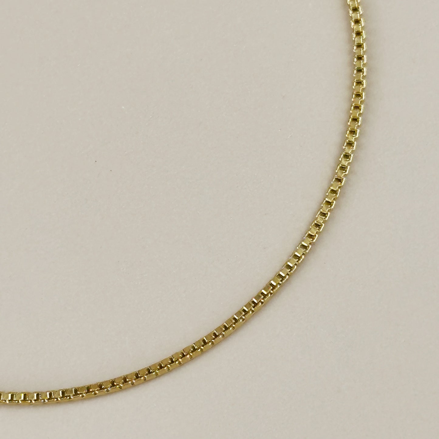 Box Chain Bracelet - Delicate 1mm Minimalist Jewelry for Women
