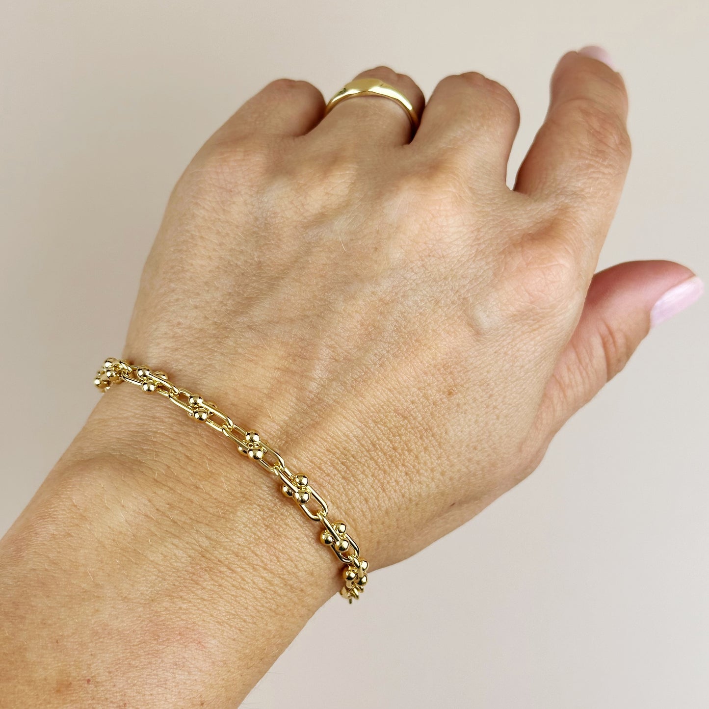 Bold Gold Chain Bracelet - The Statement Piece That Changes Everything