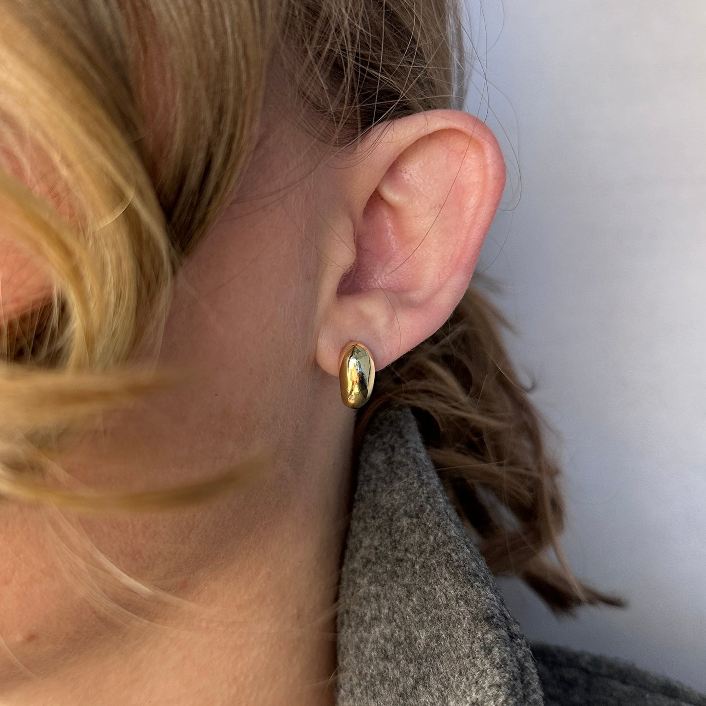 Curved Stud Earrings for Women - Modern Minimalist Arc Studs