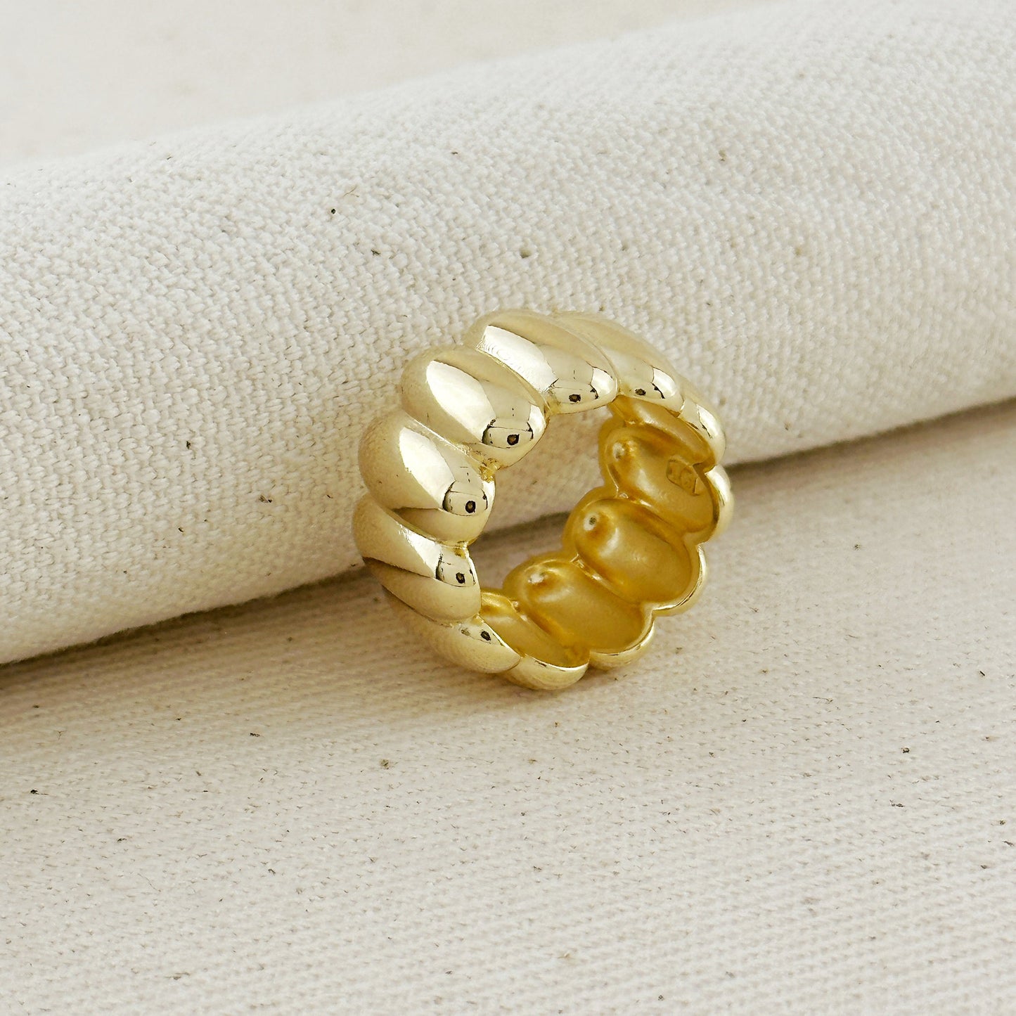 Oversized Scalloped Ring for Women | Statement Ring | Vintage Art Deco Style Ring