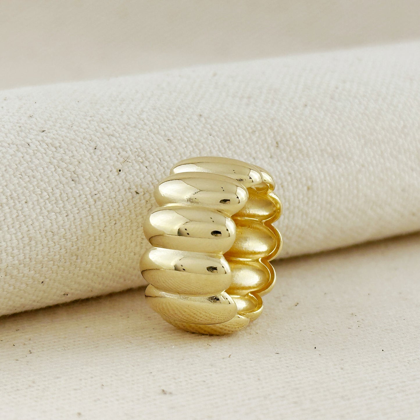 Oversized Scalloped Ring for Women | Statement Ring | Vintage Art Deco Style Ring