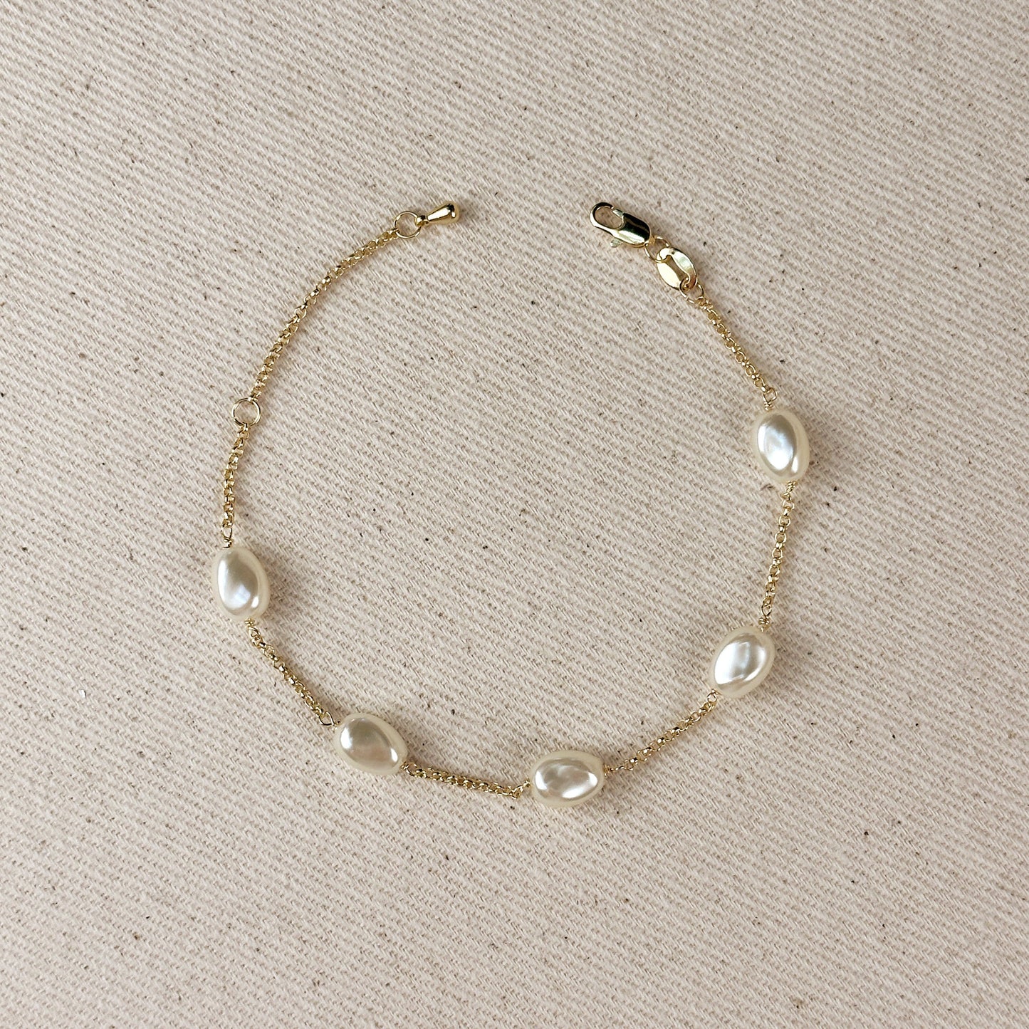 Baroque Pearl Bracelet - Simulated Pearl Jewelry for Women - Hypoallergenic Gold Bracelet