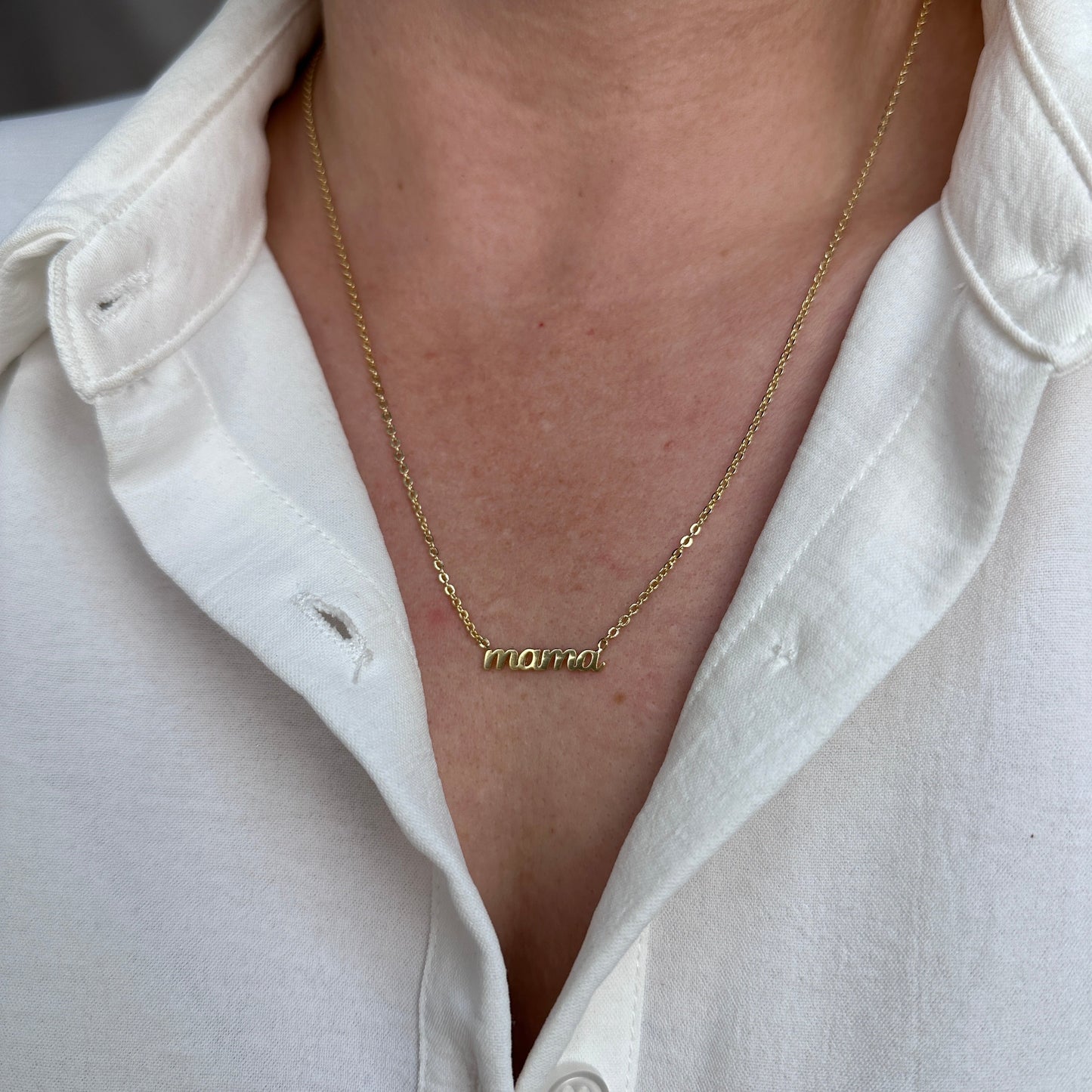 Mama Necklace - Script Pendant Mother's Day Gift | Gold Mom Jewelry