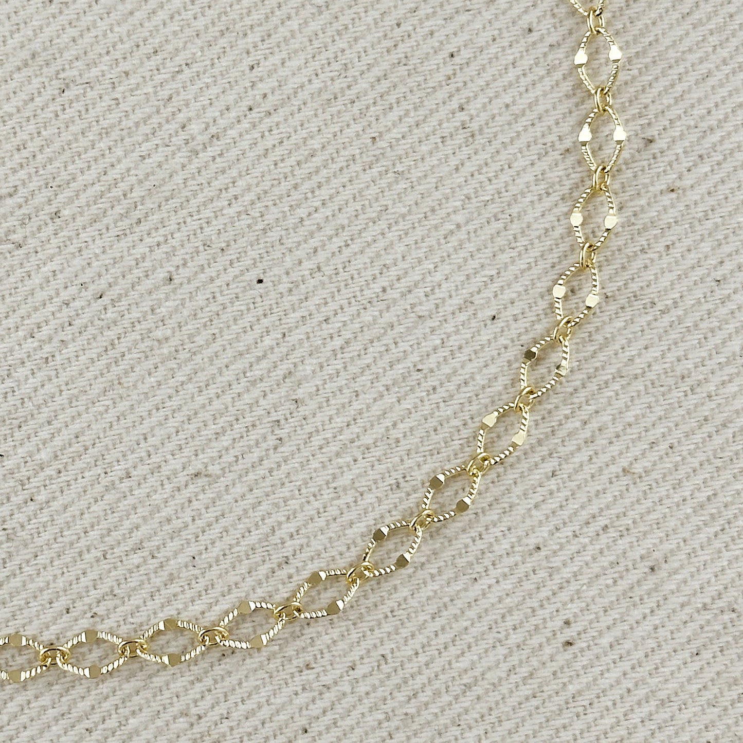 18k Gold Filled Diamond Cut Detailed Chain Necklace