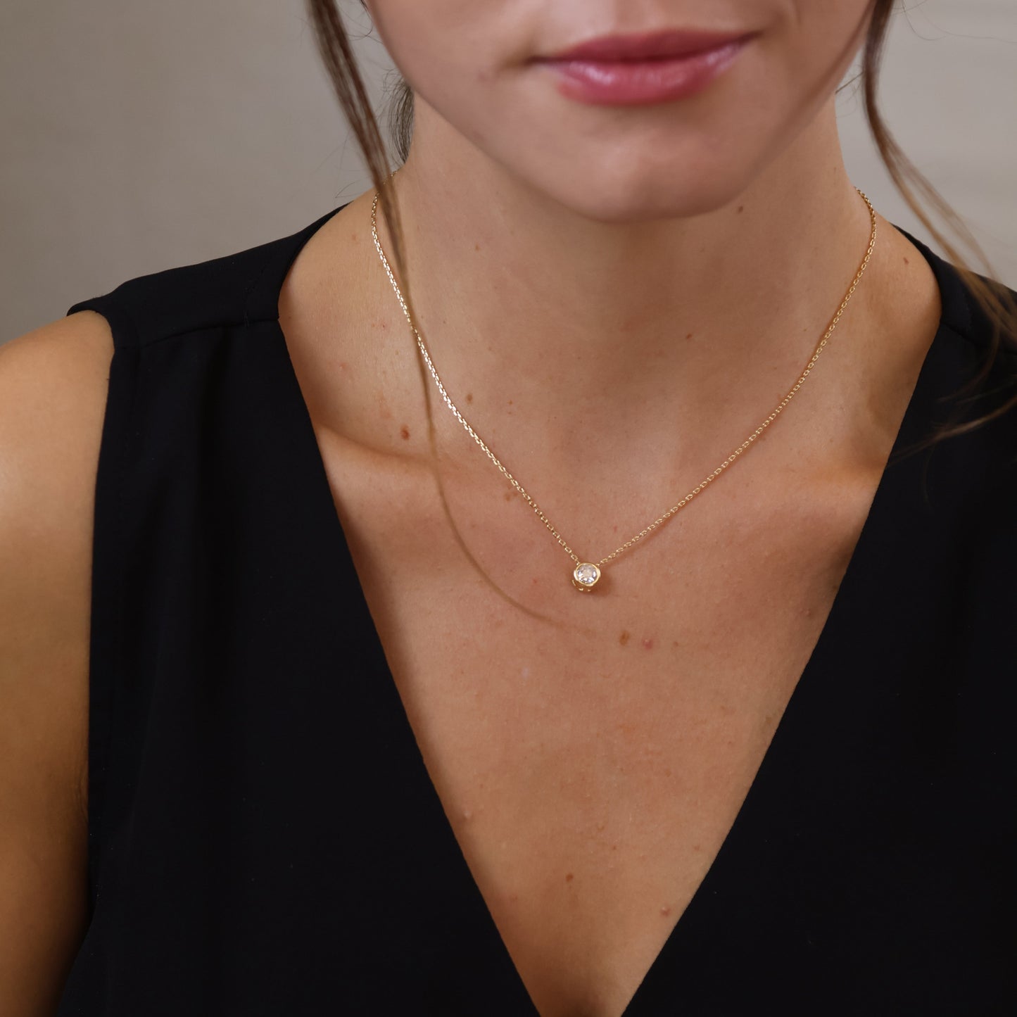 Solitaire CZ Necklace - Classic Diamond Alternative Pendant for Women