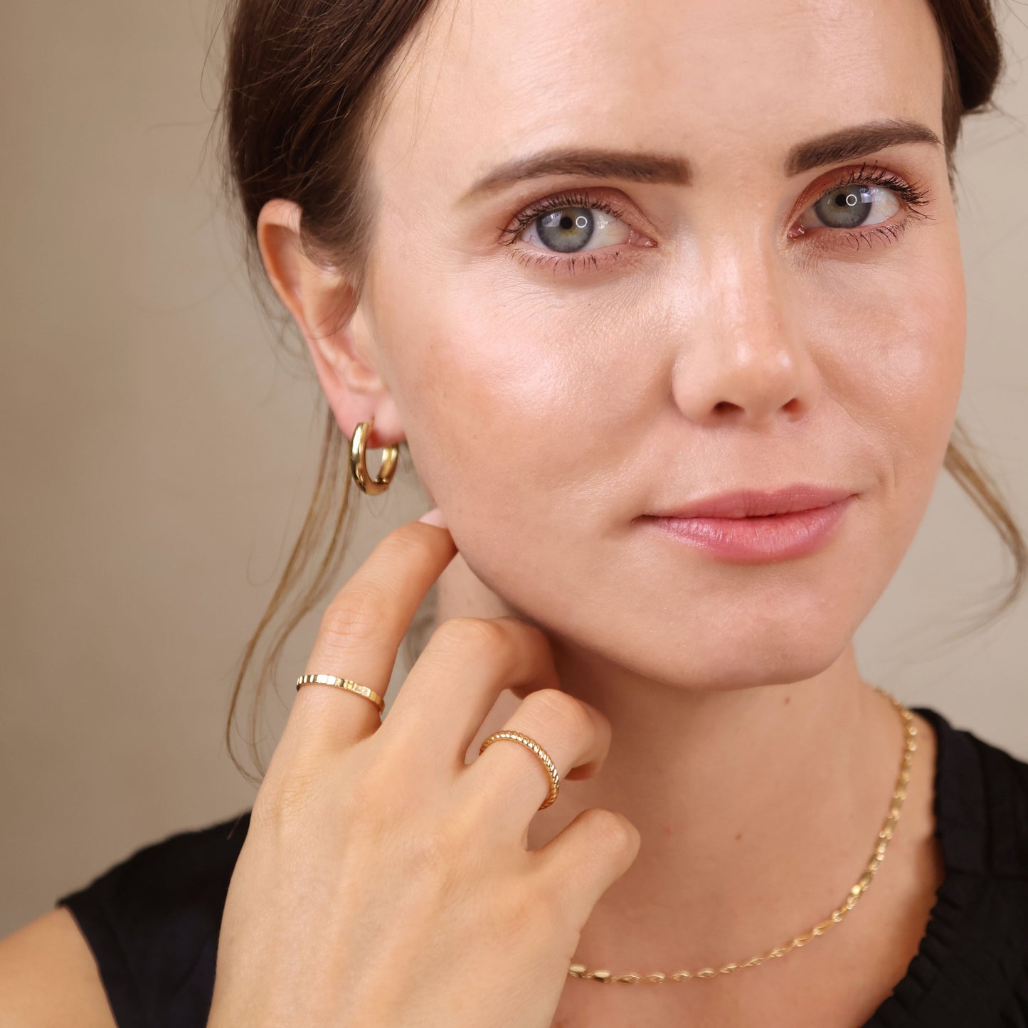 Clicker Hoop Earrings - 20mm Polished Gold Hoops for Women