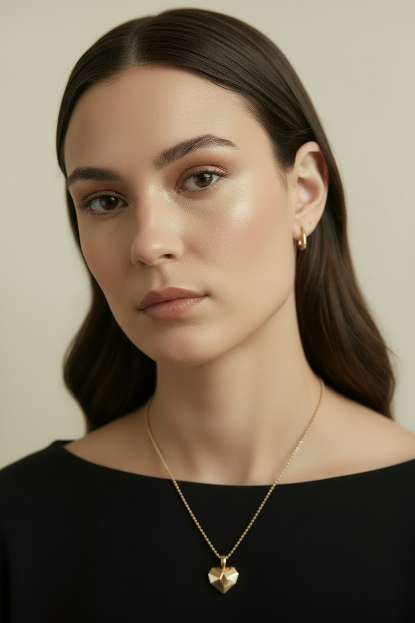 💛 18k Gold Filled Faceted Heart Pendant — The Heart That Catches the Light From Every Angle.