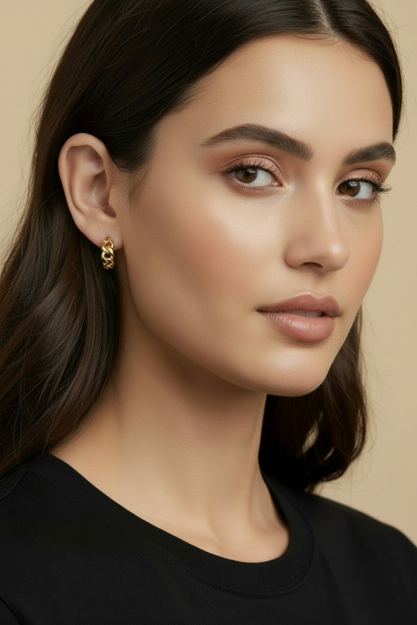 Minimalist Chain Link Hoop Earrings for Women | Small Hoop Earrings | 10mm Curb Chain Design