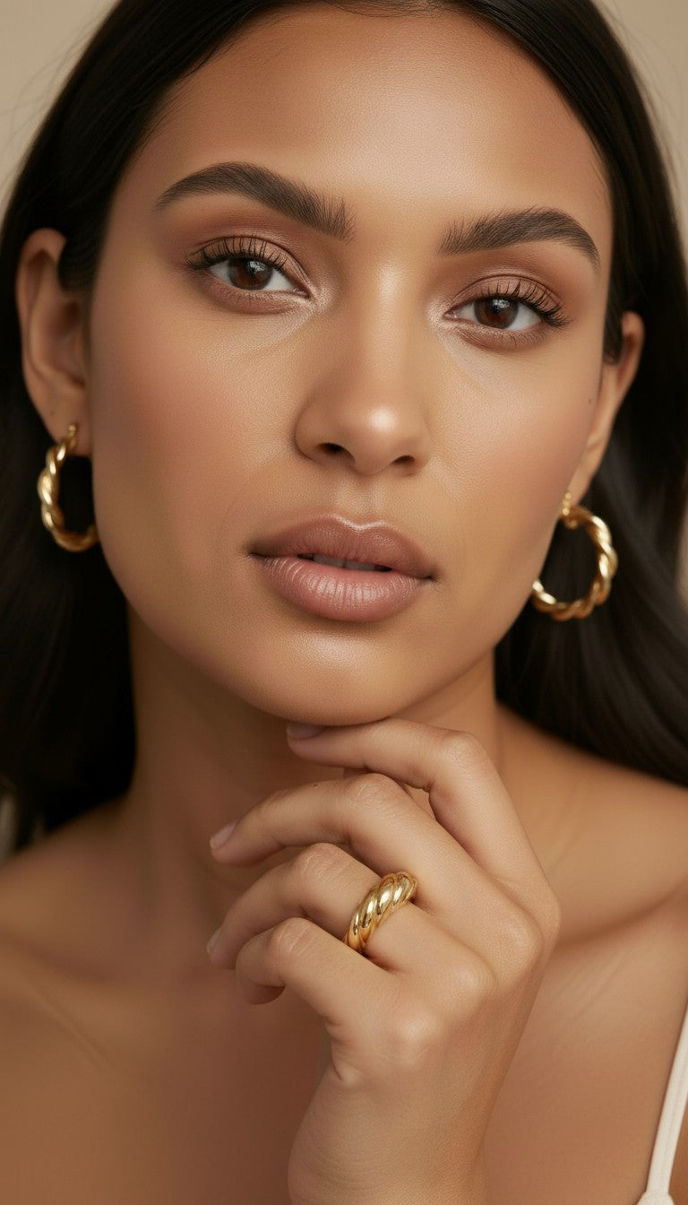 ✨ 18k Gold Filled Dome Croissant Ring — The Twist That Makes the Band. The Band That Makes the Finger.