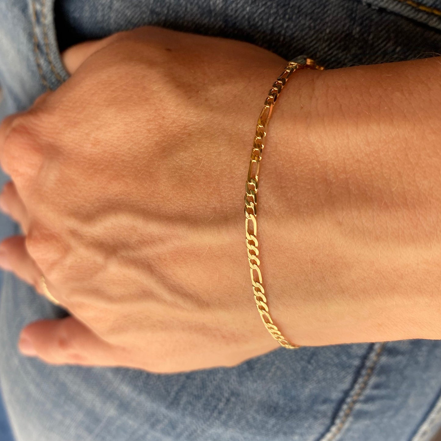 Figaro Chain Bracelet - Classic Women's Gold Bracelet