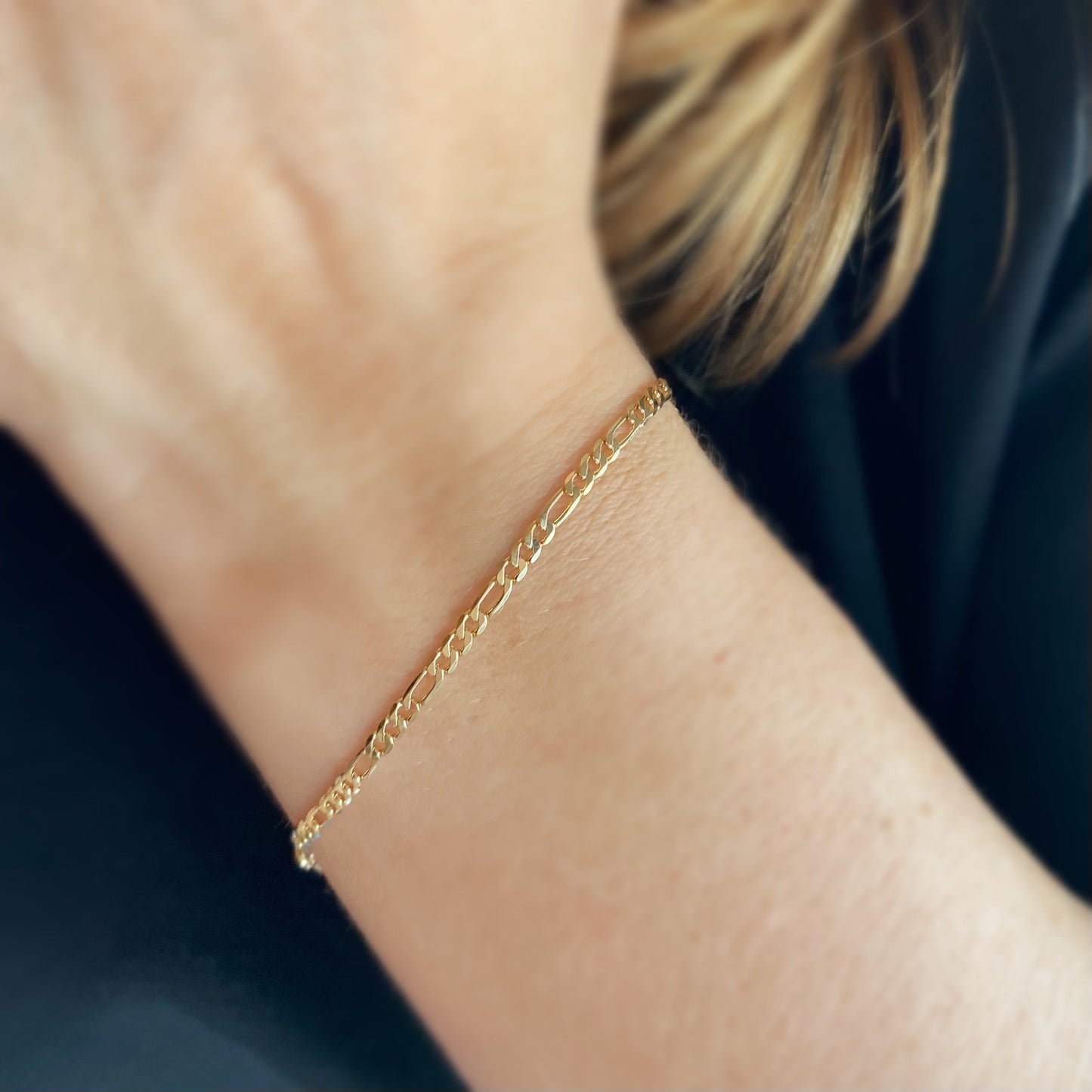 Figaro Chain Bracelet - Classic Women's Gold Bracelet