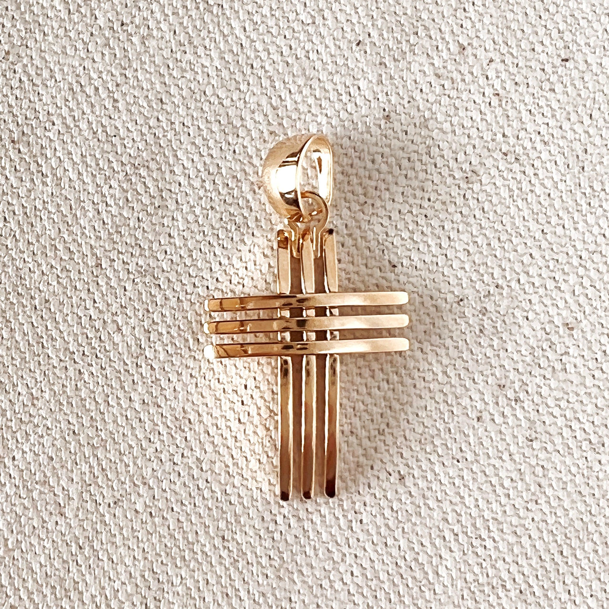 GoldFi 18k Gold Filled Deluxe Unisex Cross Pendant
