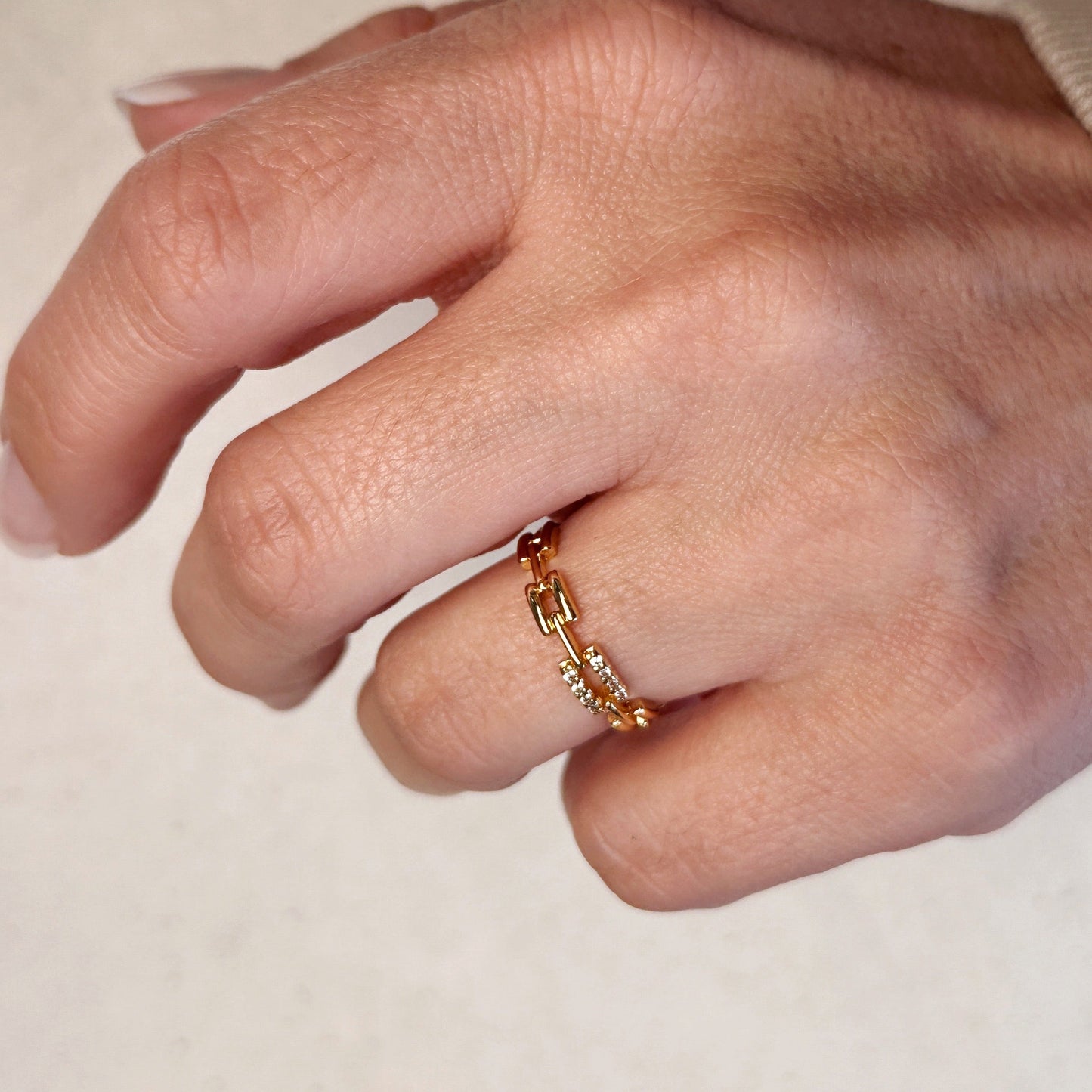 Chain Link CZ Ring for Women - Statement Jewelry | Hypoallergenic & Waterproof