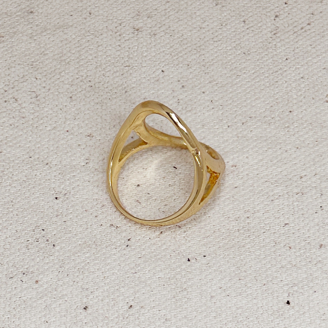 Oval Ring for Women - Geometric Statement Ring | Hypoallergenic Waterproof Jewelry