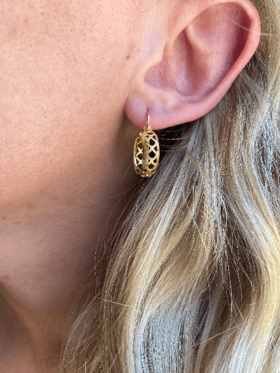 GoldFi Very Light 18k Gold Filled Hallowed Detail Hoop Earrings 12mm, 16mm Gold Hoops Vintage Style Clasp Components Wholesale And Jewelry Supplies