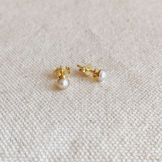 Pearl Stud Earrings - Classic Cabochon Pearl Studs for Women | Hypoallergenic Vintage-Inspired Earrings | Timeless Elegance