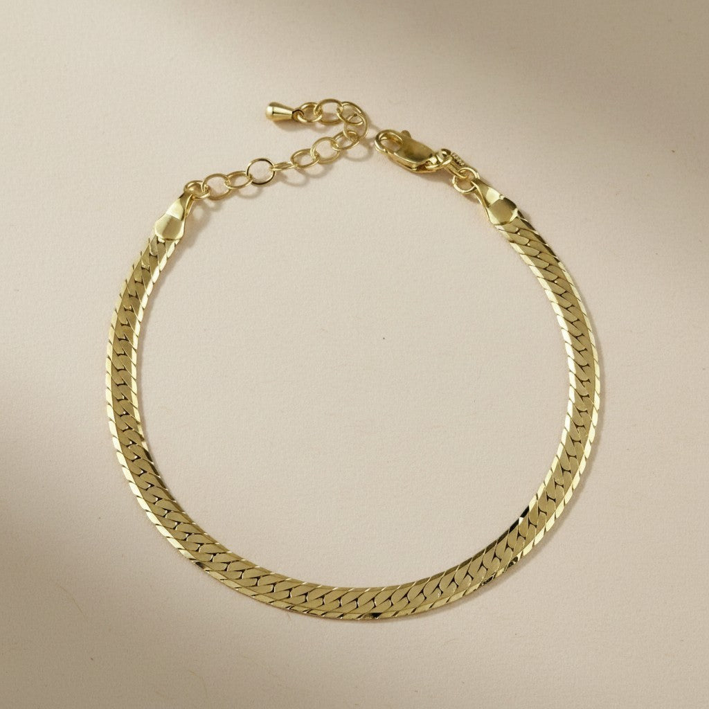 18k Gold Filled Diamond-Cut Herringbone Bracelet — The Herringbone That Catches Fire