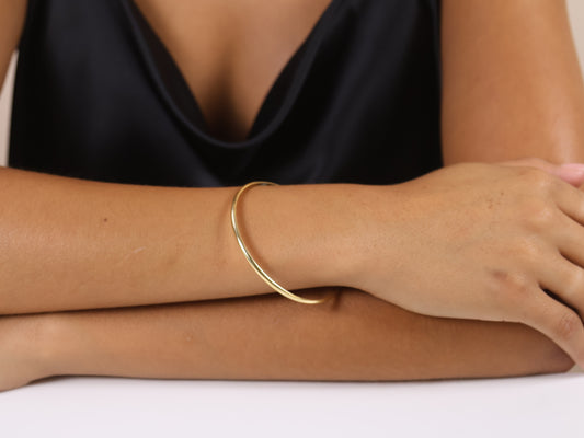 Classic Bangle Bracelet - Smooth Polished 1.8mm Wide Band for Women