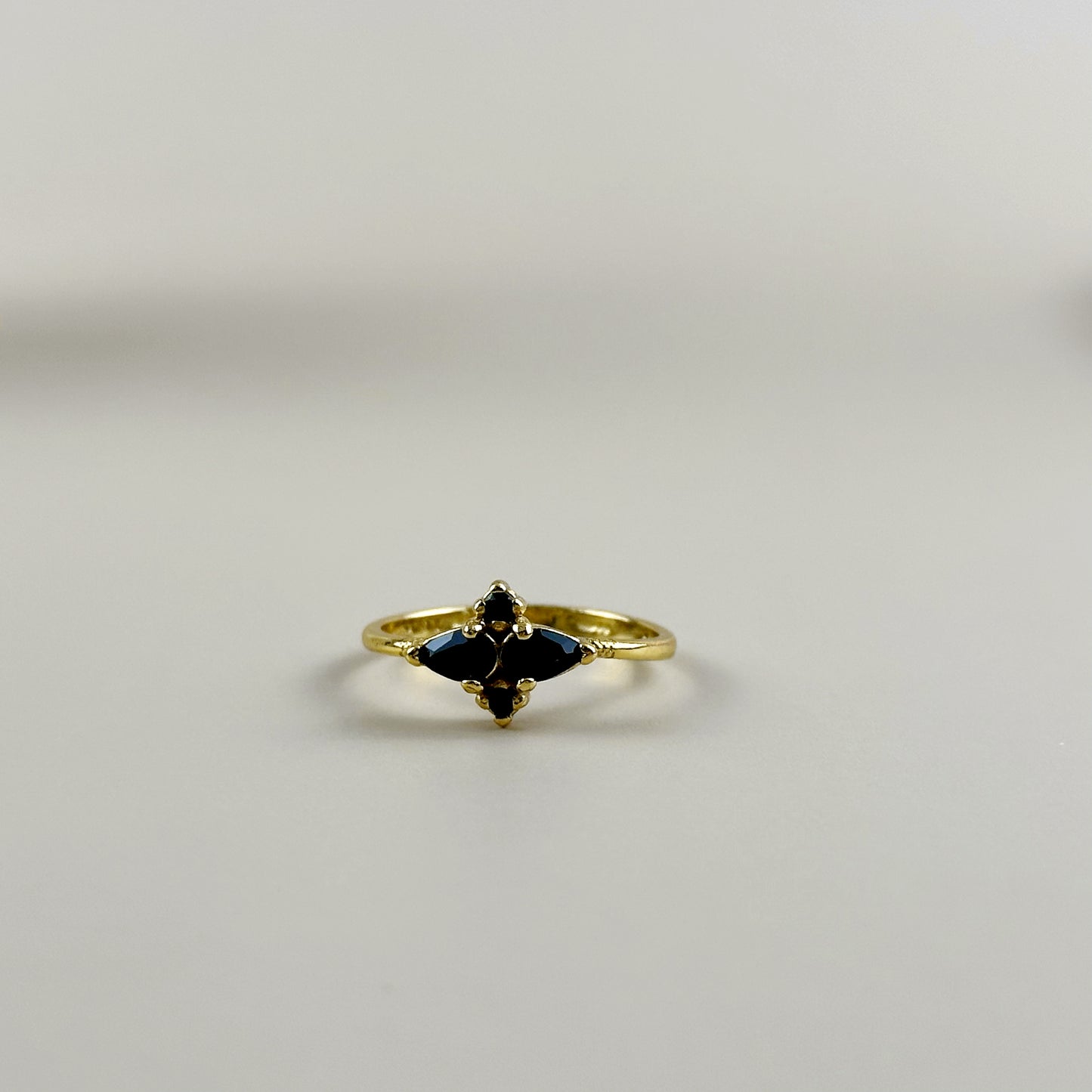 Vintage Flower Ring for Women - Delicate CZ Floral Statement Ring