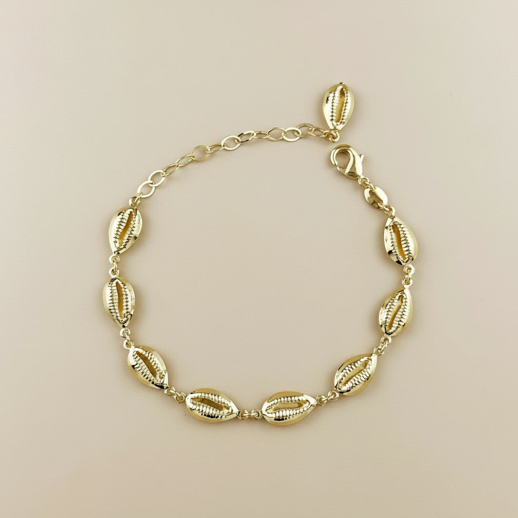 Cowrie Shell Bracelet for Women - Adjustable Beach Jewelry