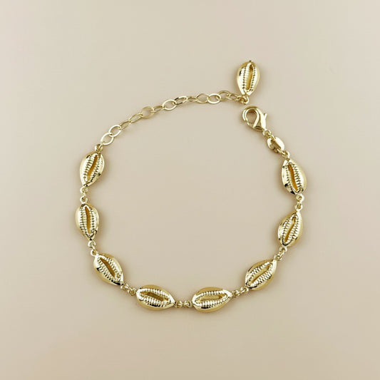 Cowrie Shell Bracelet for Women - Adjustable Beach Jewelry