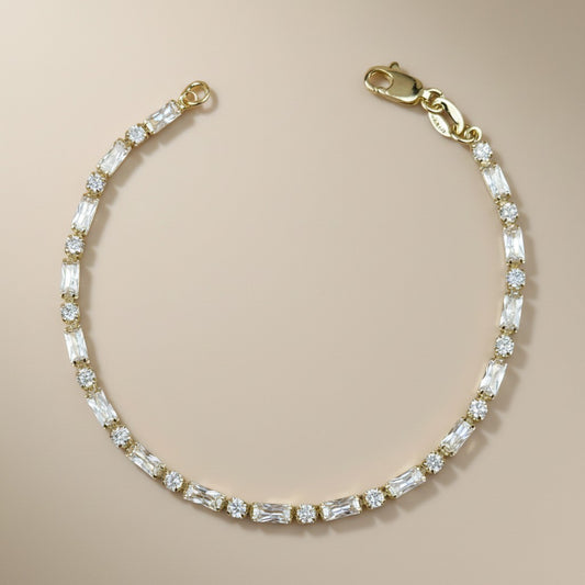 ✨ 18k Gold Filled Mixed Cut CZ Tennis Bracelet — The Classic That Does Something More