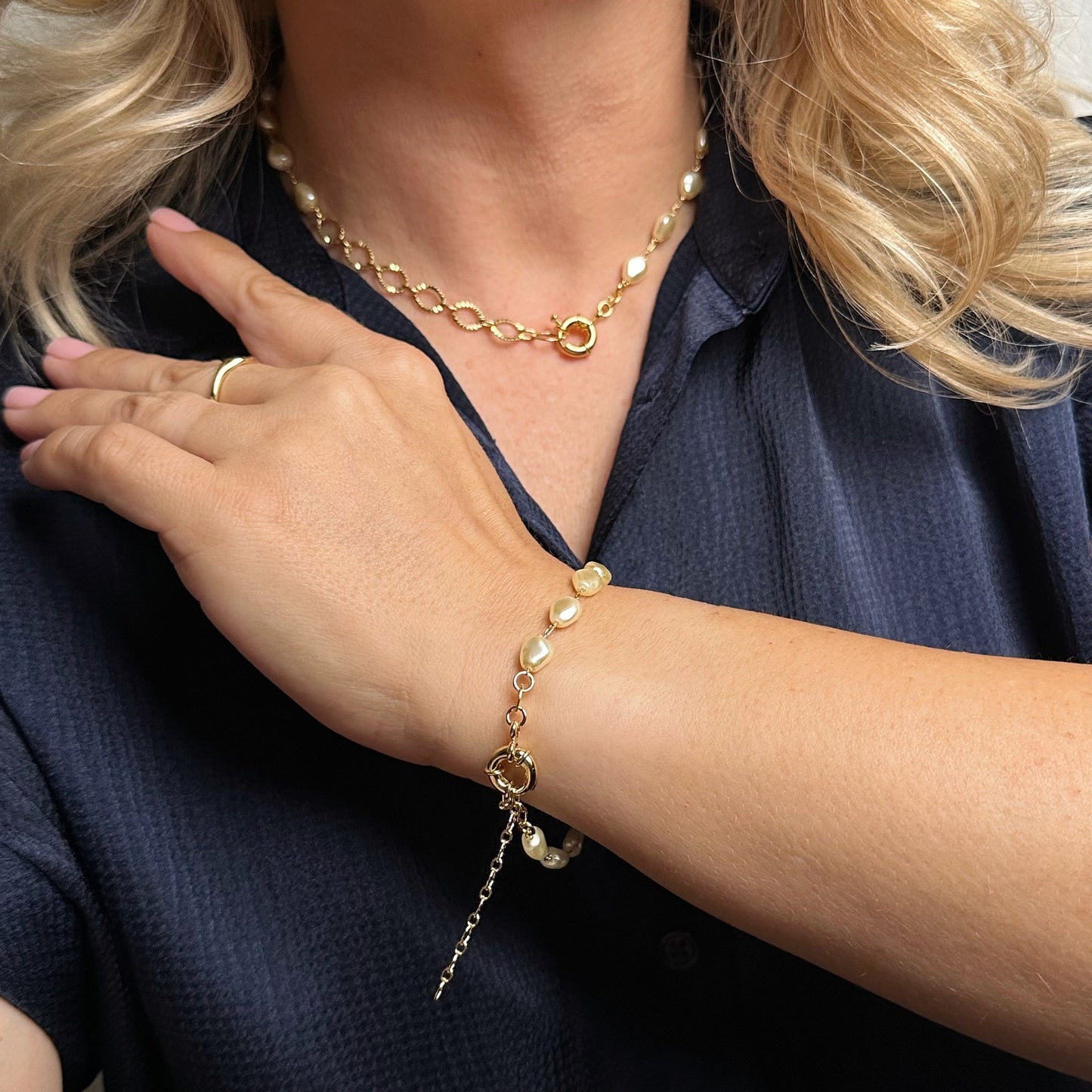 Baroque Pearl Bracelet - Timeless Elegance with a Modern Twist