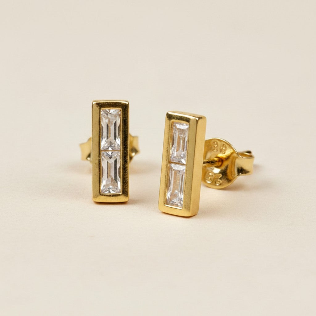 ✨ 18k Gold Filled Split Baguette Stud Earrings — An Angle That Changes Everything. Three Colors.