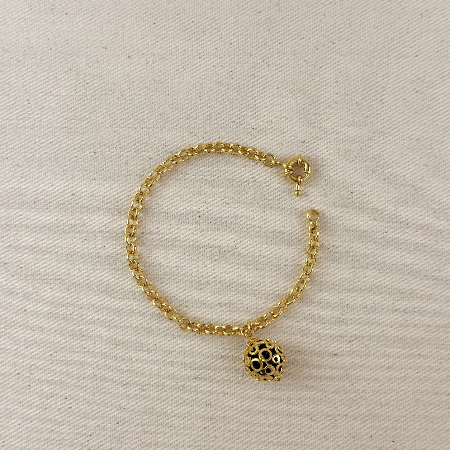 Rollo Chain With Crystal Ball Charm Bracelet