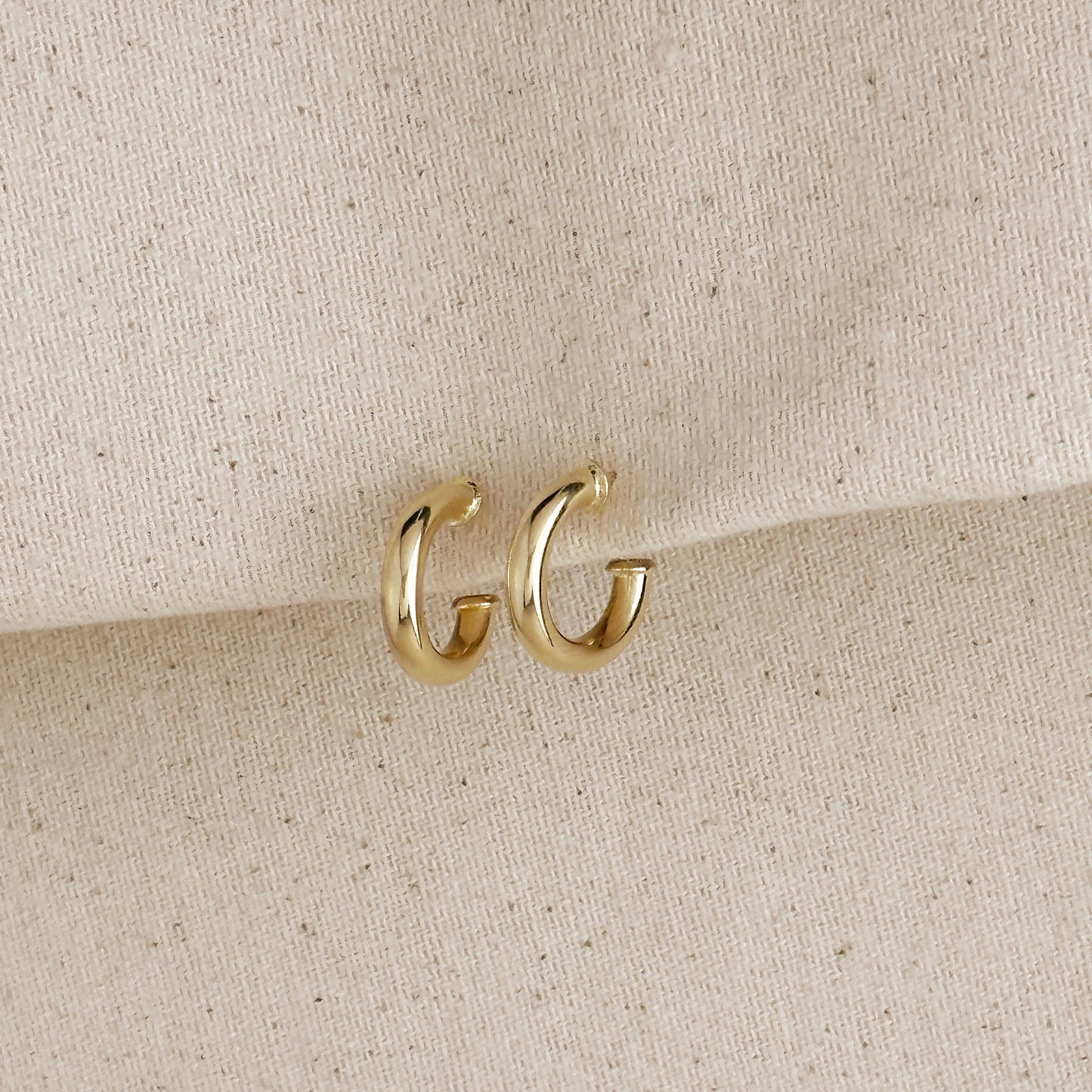 18k Gold Filled Mini Classic C-Hoop Earrings