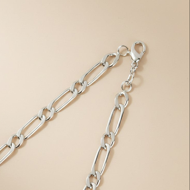 ⛓️ Sterling Silver 4.7mm Figaro 1x1 Chain — The 1x1 Rhythm at Its Most Commanding Width