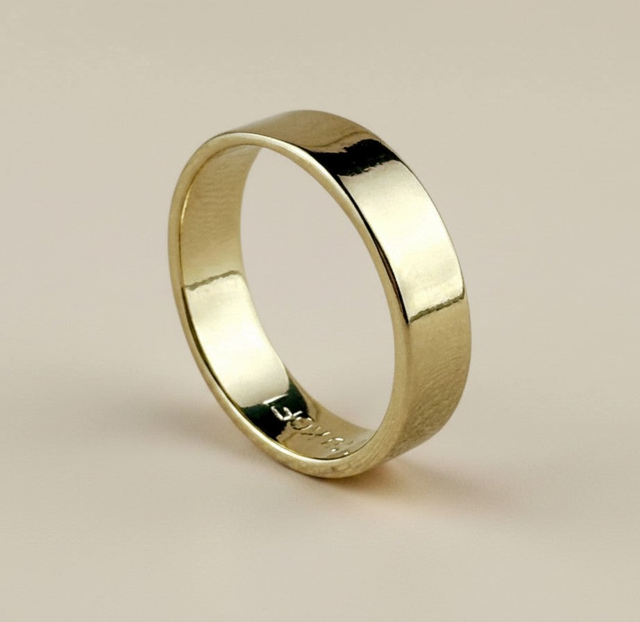✨ 18k Gold Filled 5mm Flat Polished Band Ring — The Essential Band. Flawlessly Simple. For Everyone.