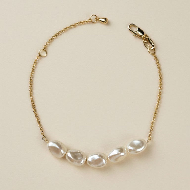 🤍 18k Gold Filled Baroque Pearl Bracelet — Nature's Most Interesting Pearl. On the Wrist.