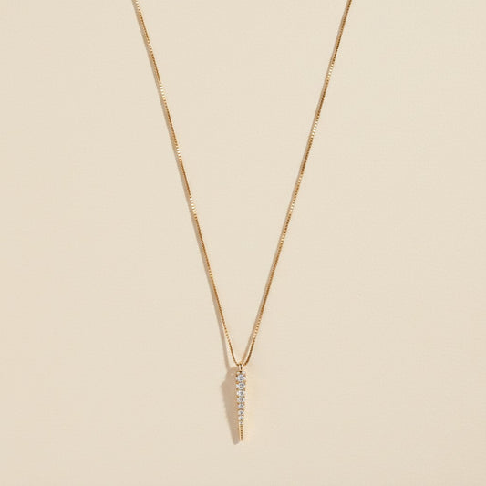 ✨ 18k Gold Filled CZ Spear Pendant Necklace — The Point That Makes the Look.