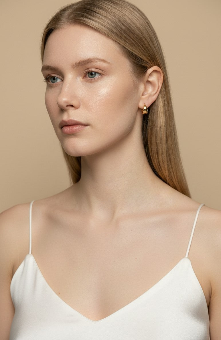 ✨ 18k Gold Filled Polished Clicker Hoop Earrings — Small Diameter. Generous Width. The Most Substantial Mini Hoop.
