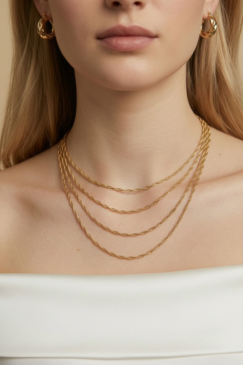 18k Gold Filled 1.7mm Singapore Chain Necklace | Classic Elegance