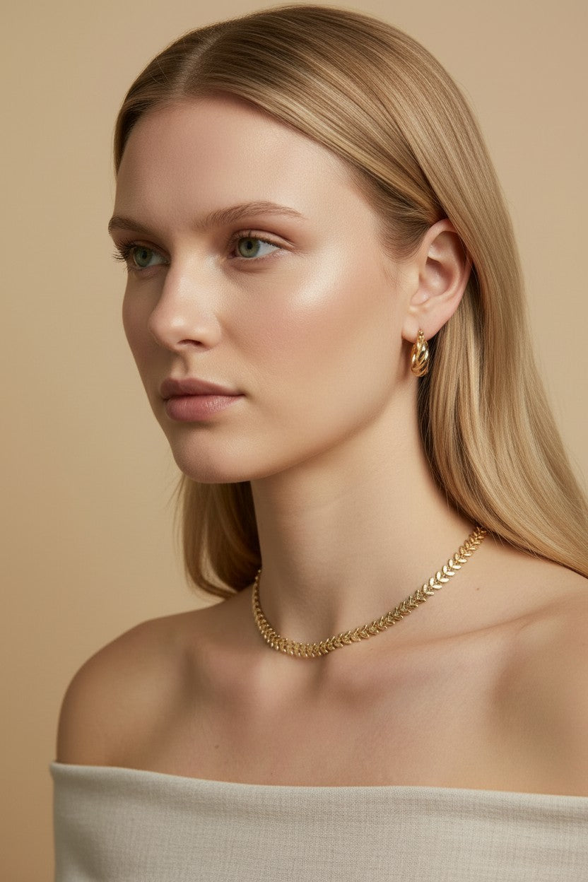 18k Gold Filled Leaf Choker Necklace | Layer-Ready Everyday Style