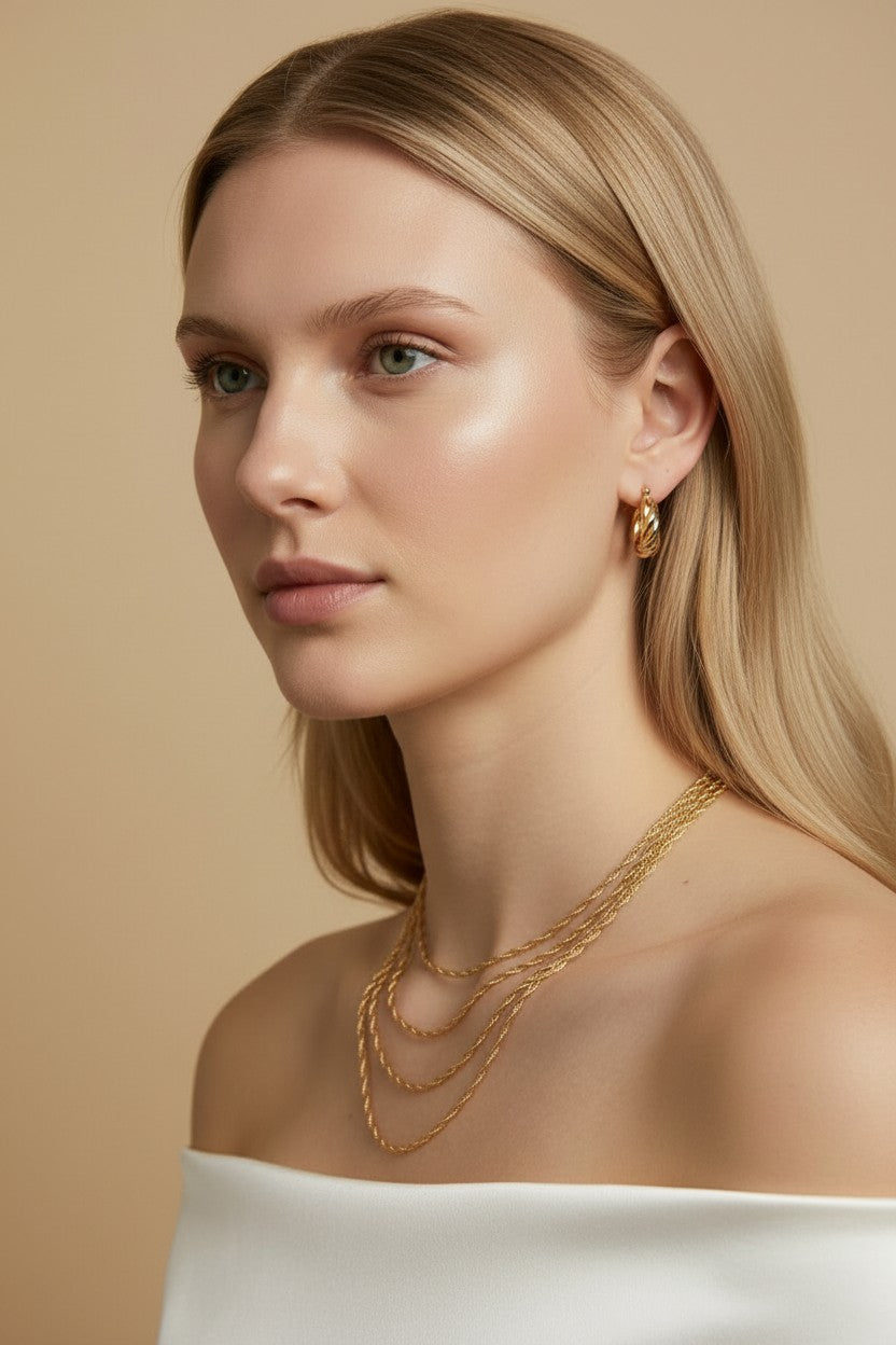 18k Gold Filled 1.7mm Singapore Chain Necklace | Classic Elegance